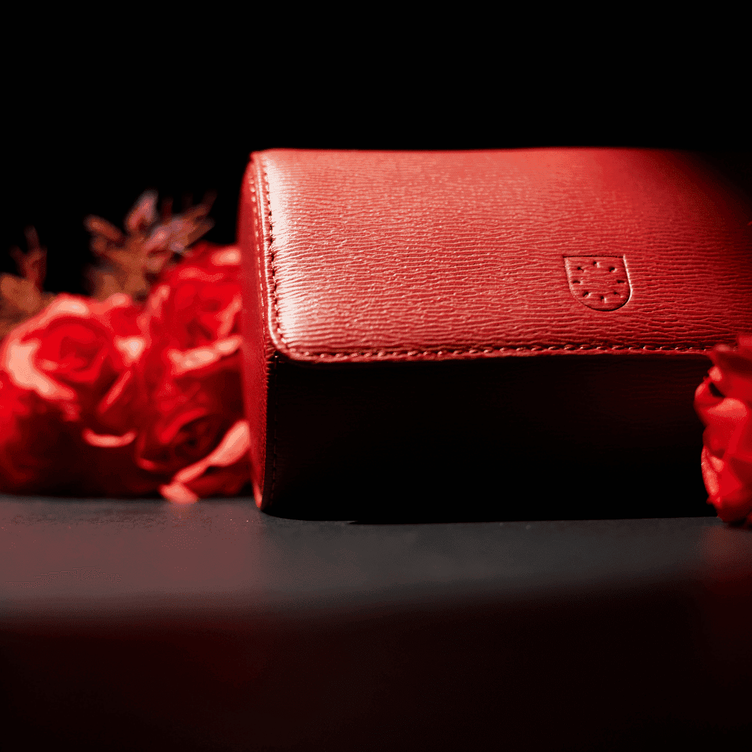 Voyager 2 Monaco Red – Watch Roll / Watch Travel Case