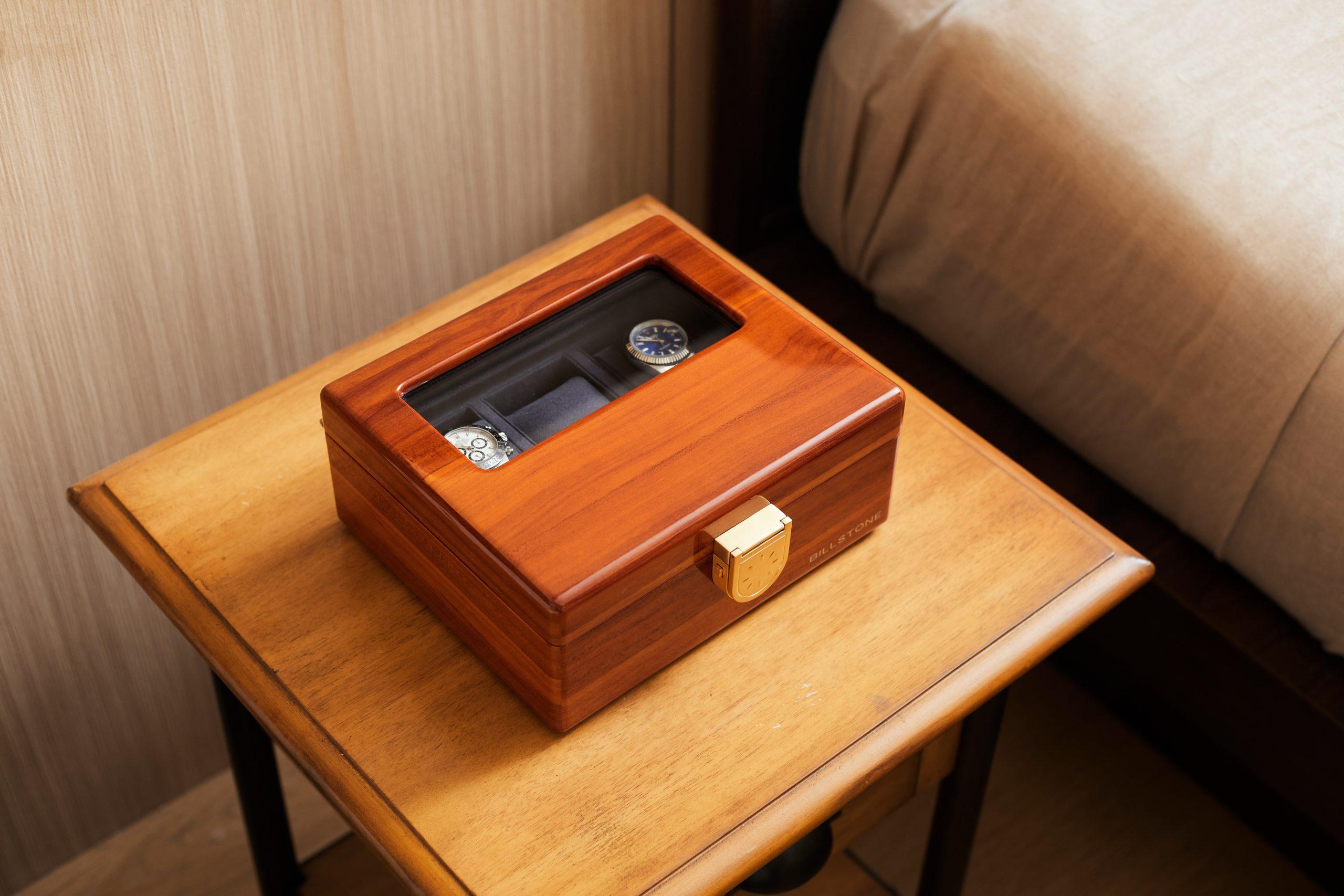 Jarwique 6 – Watch Box / Case