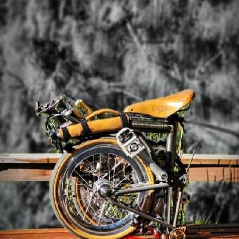 Brompton Leather Handle Tan