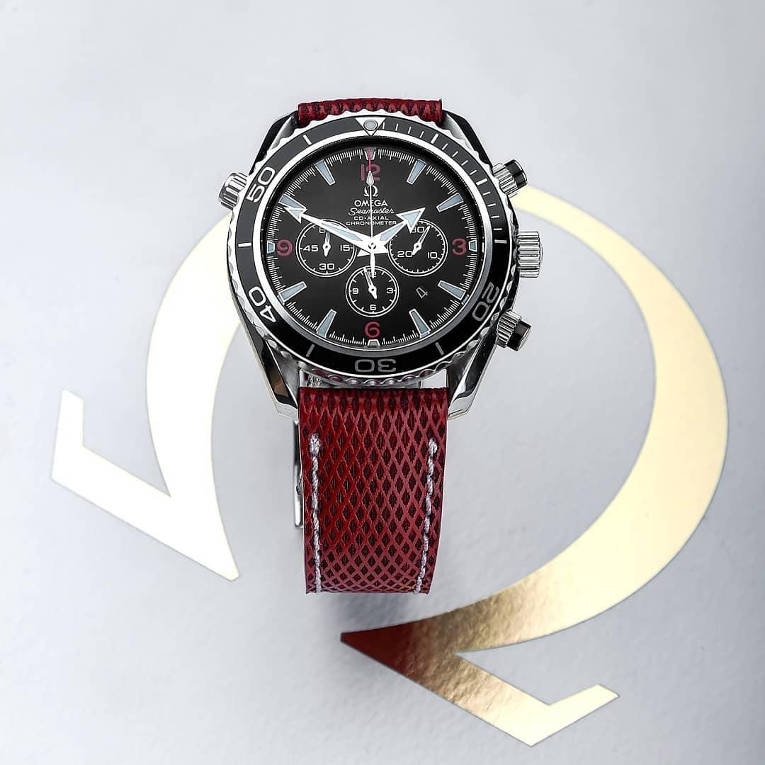 Red Stupa – Leather Watch Strap