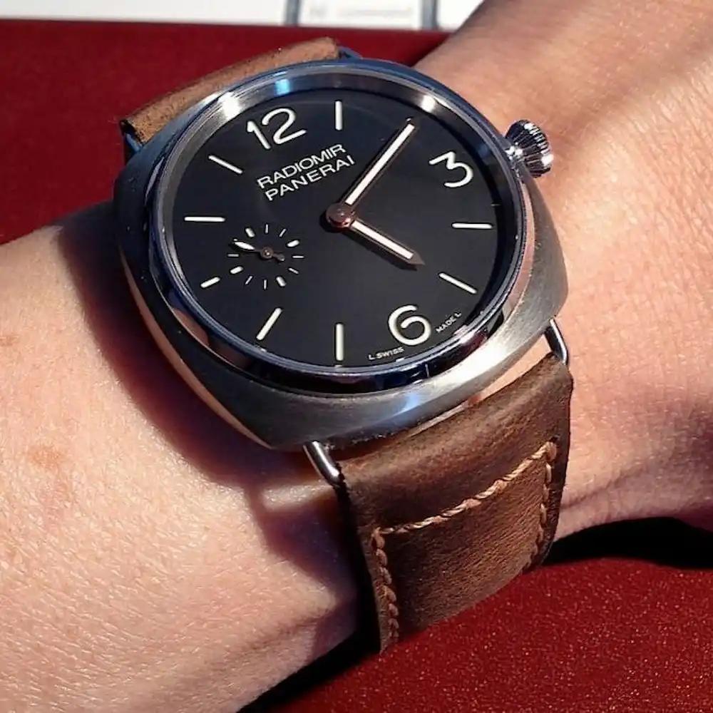 Edbert-strap-on-Panerai-Radiomir-made-by-Gunny-Straps