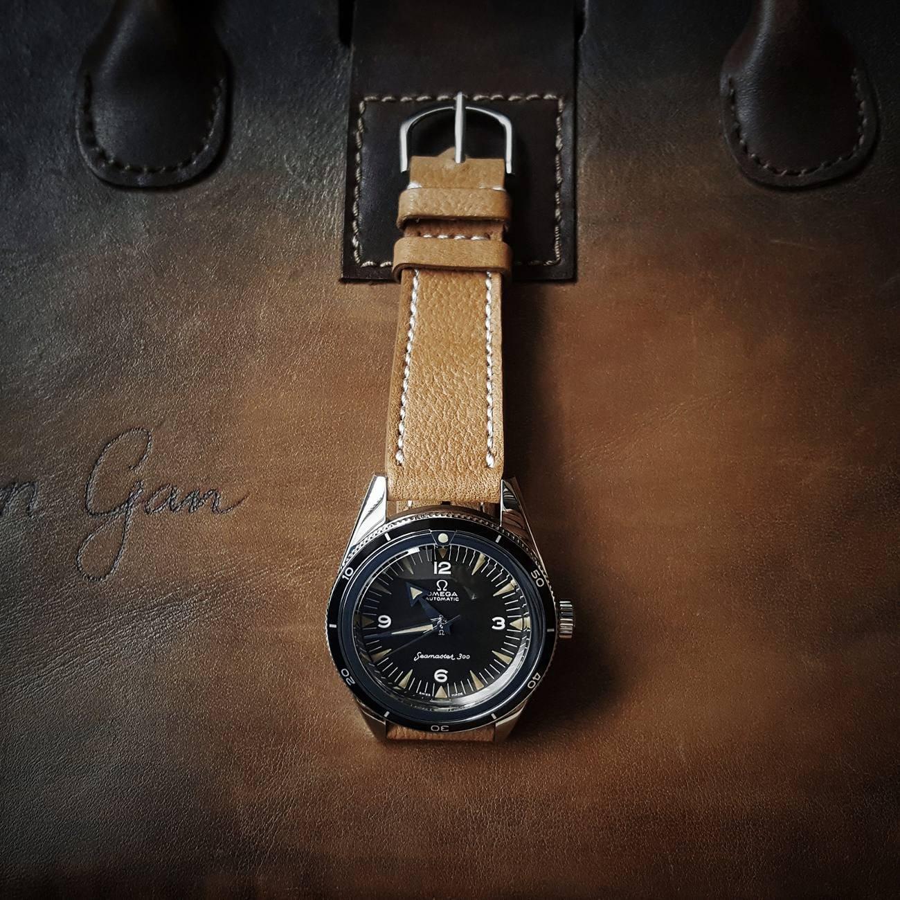 Omega Leather Strap – Pebble Tan