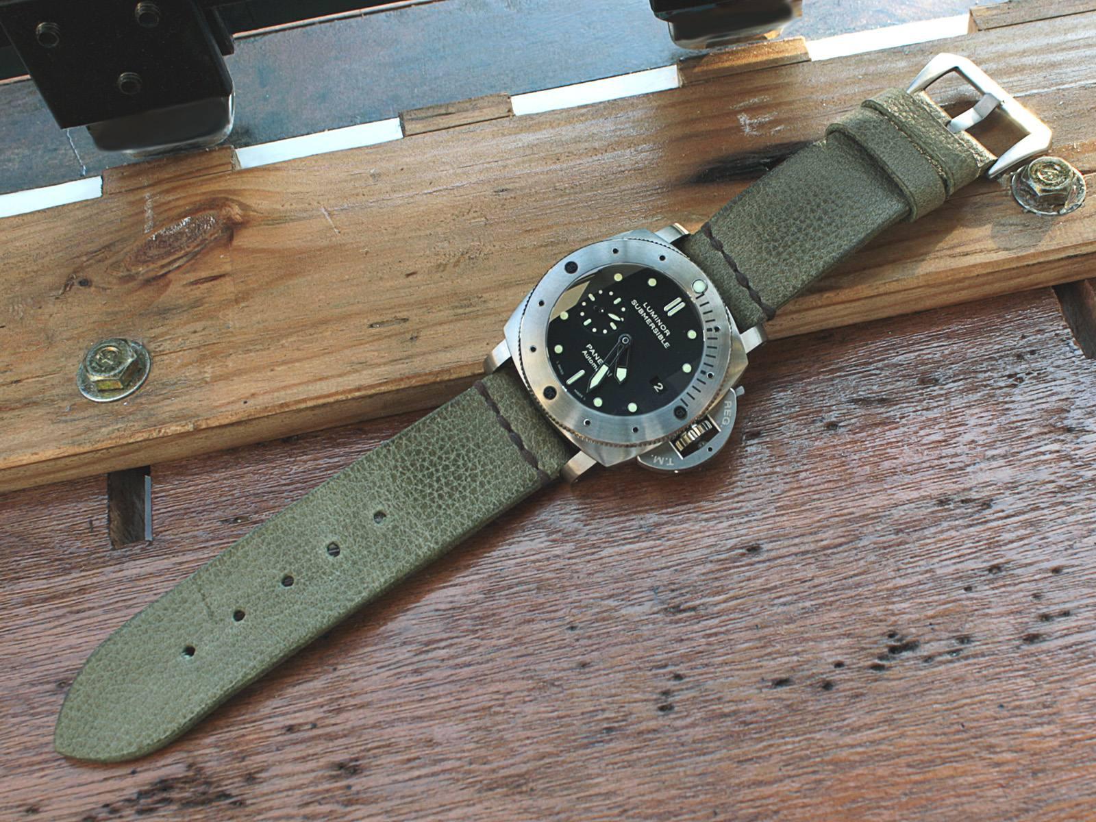Chameleon – Leather Watch Strap