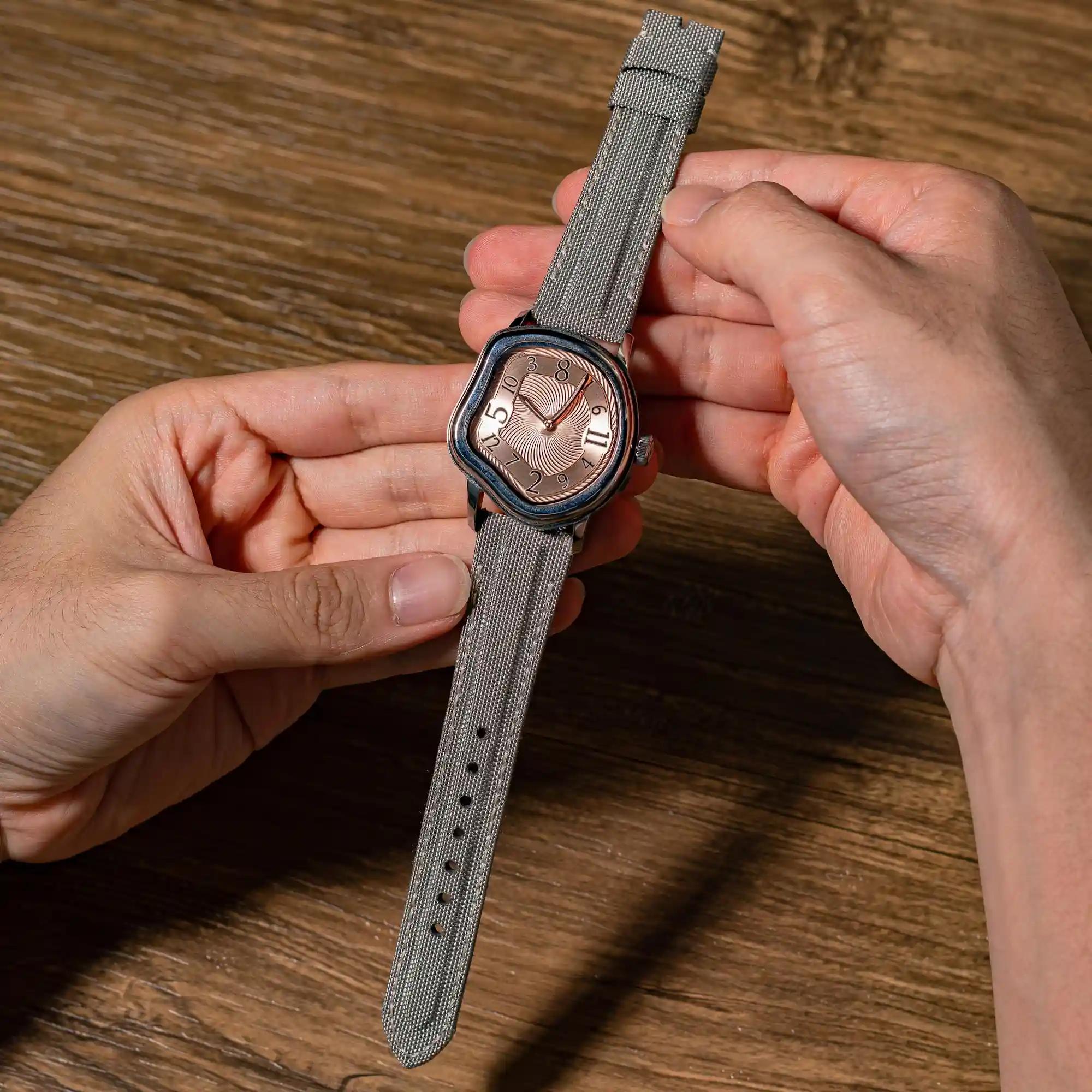 Ready Made – Kevlar Light Grey Strap