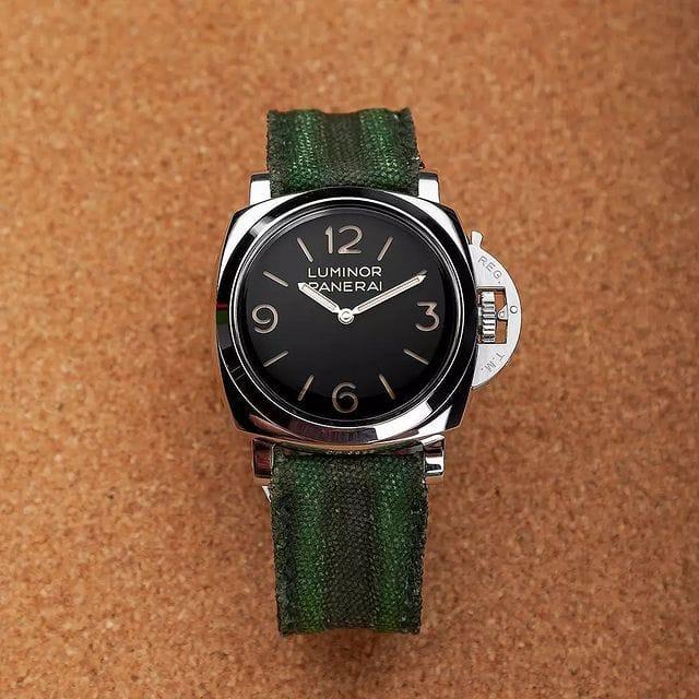 Double Muscular Vintage Green Canvas – Canvas Watch Strap