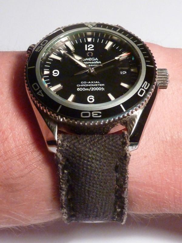 Omega Canvas Strap – Canvas Noir