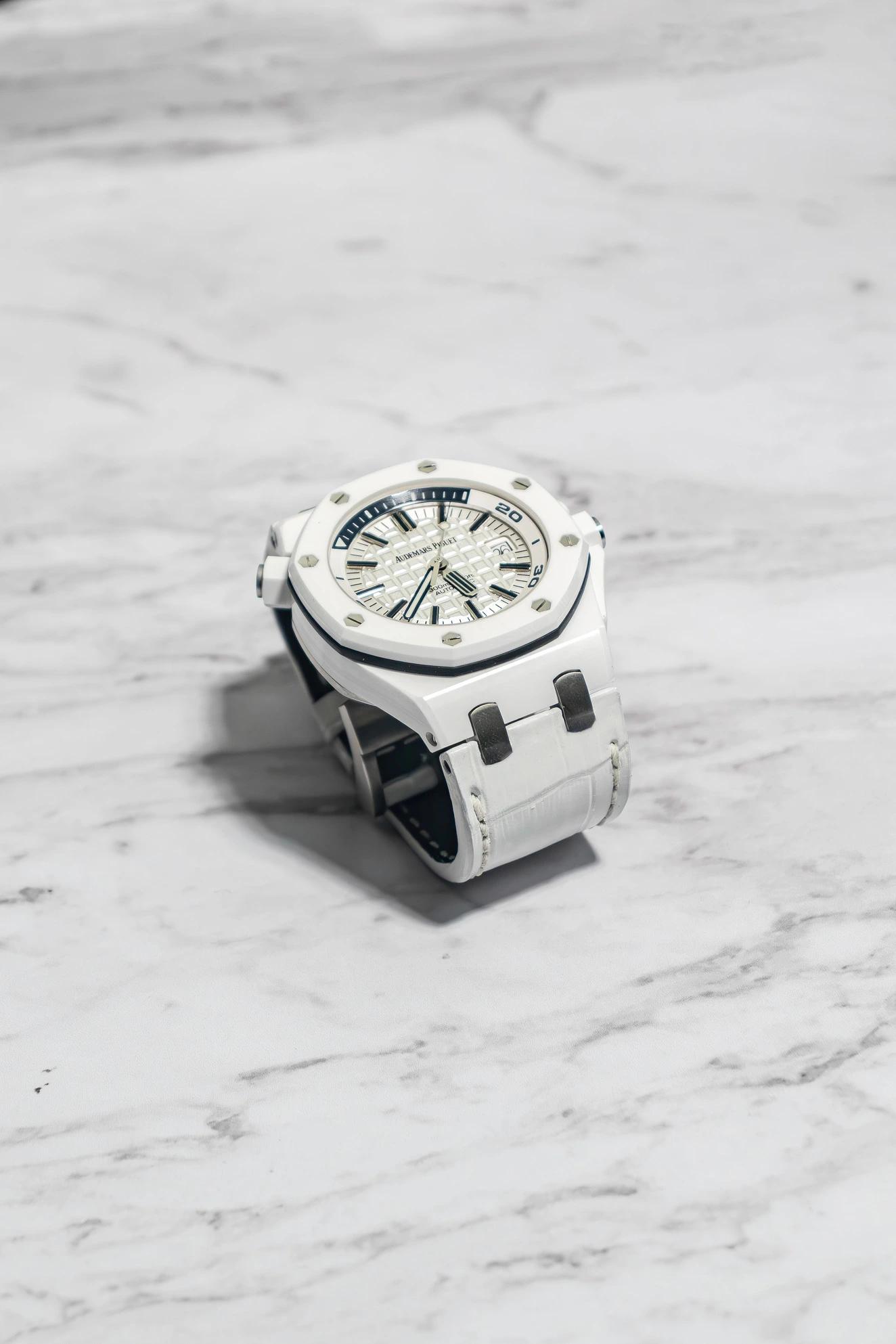 AP Crocodile Strap – White Croco