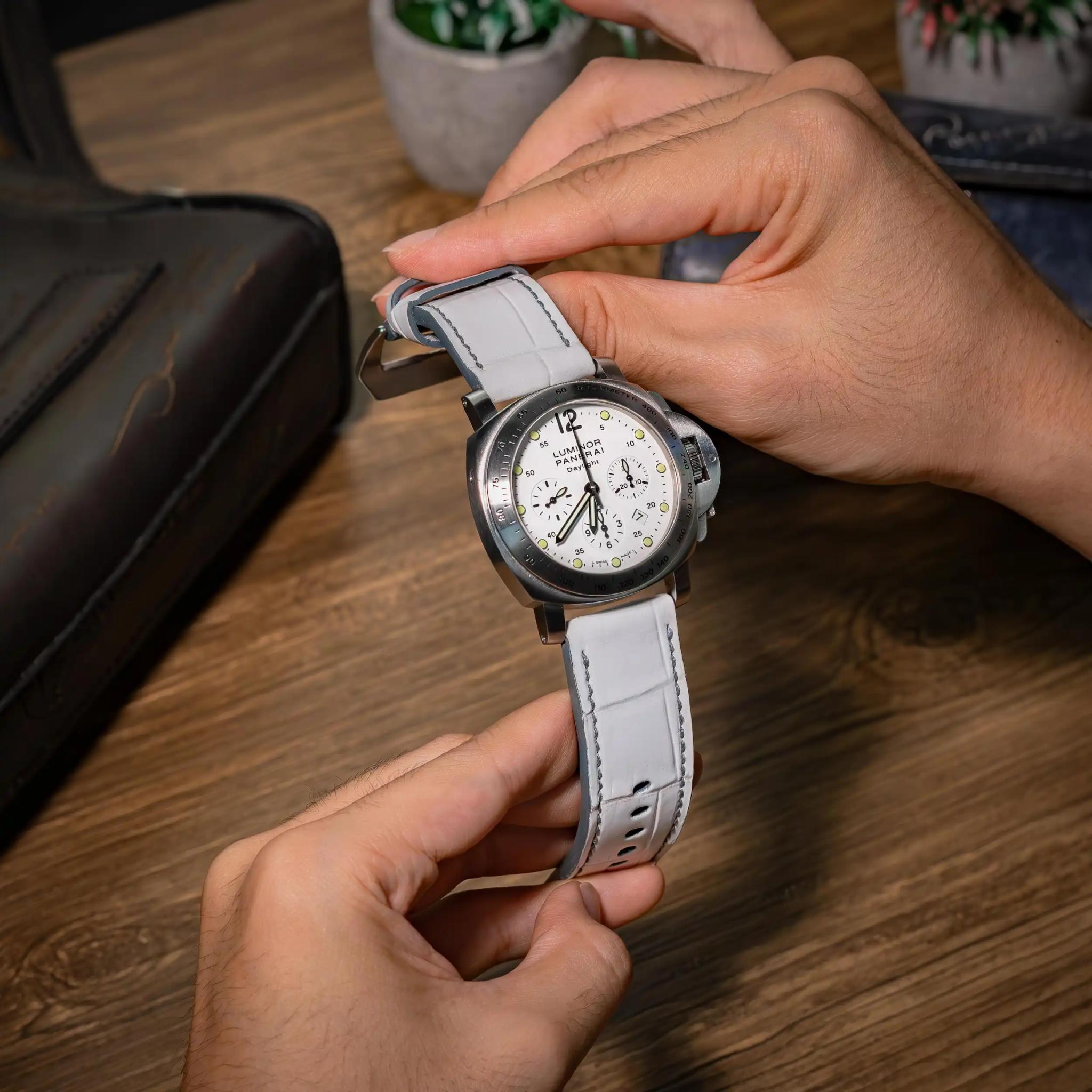 white-crocodile-watch-strap-on-panerai-luminor-daylight-made-by-Gunny-Straps