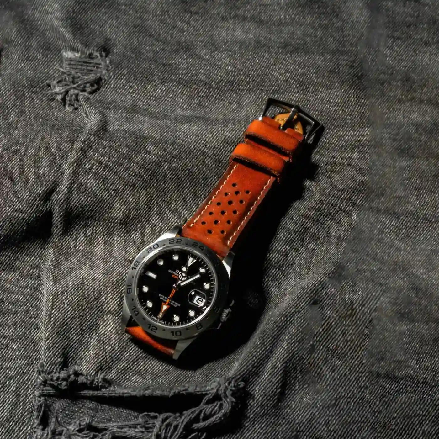 Dakkar-Strap-on-Rolex-Explorer-II-by-Gunny-Straps