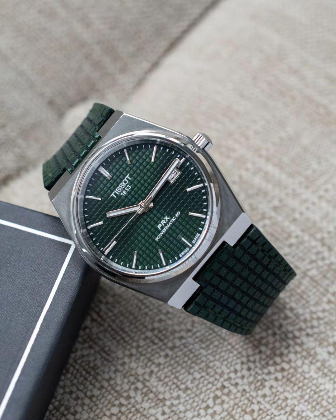 Dark Green Chessboard – Leather Watch Strap