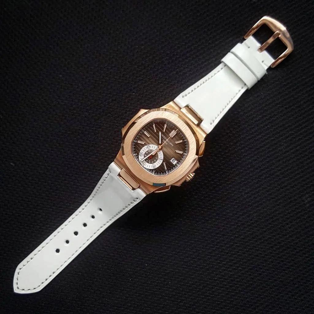 white-flax-leather-strap-on-Patek-Philippe-Nautilus-Rose-gold-made-by-Gunny-Straps