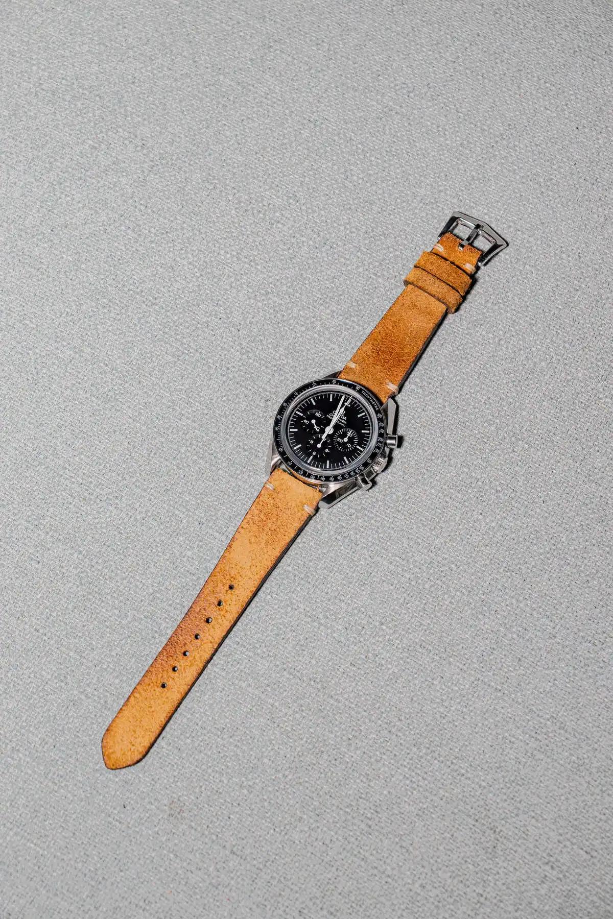 Omega Leather Strap – Minimalist Beige