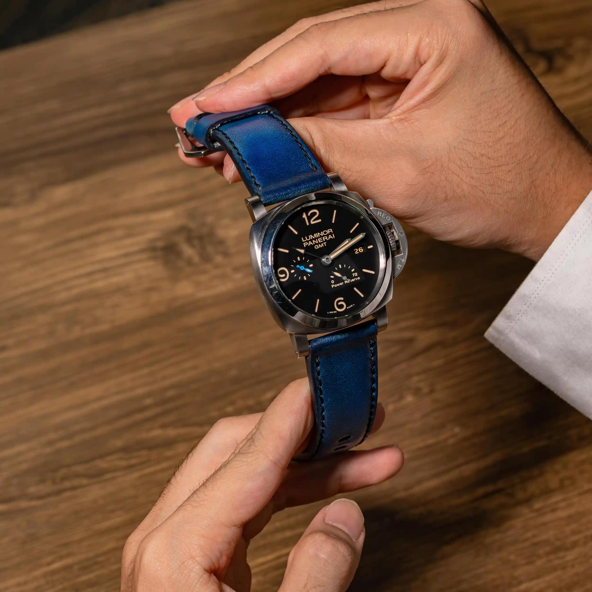 Artdeco 4 – Leather Watch Strap