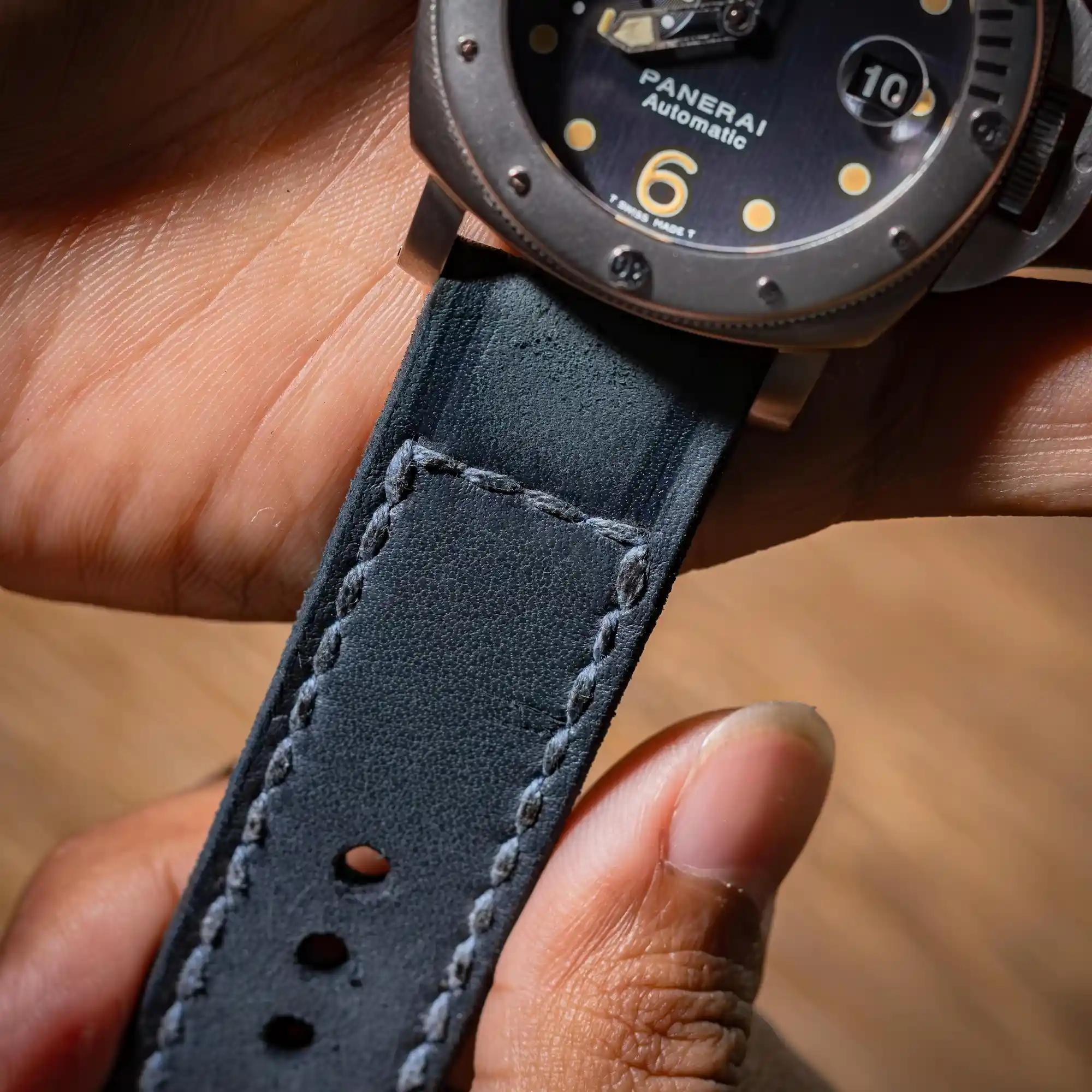 caitlin-6-strap-on-Panerai-Luminor-Submersible-PAM00106-made-by-Gunny-Straps