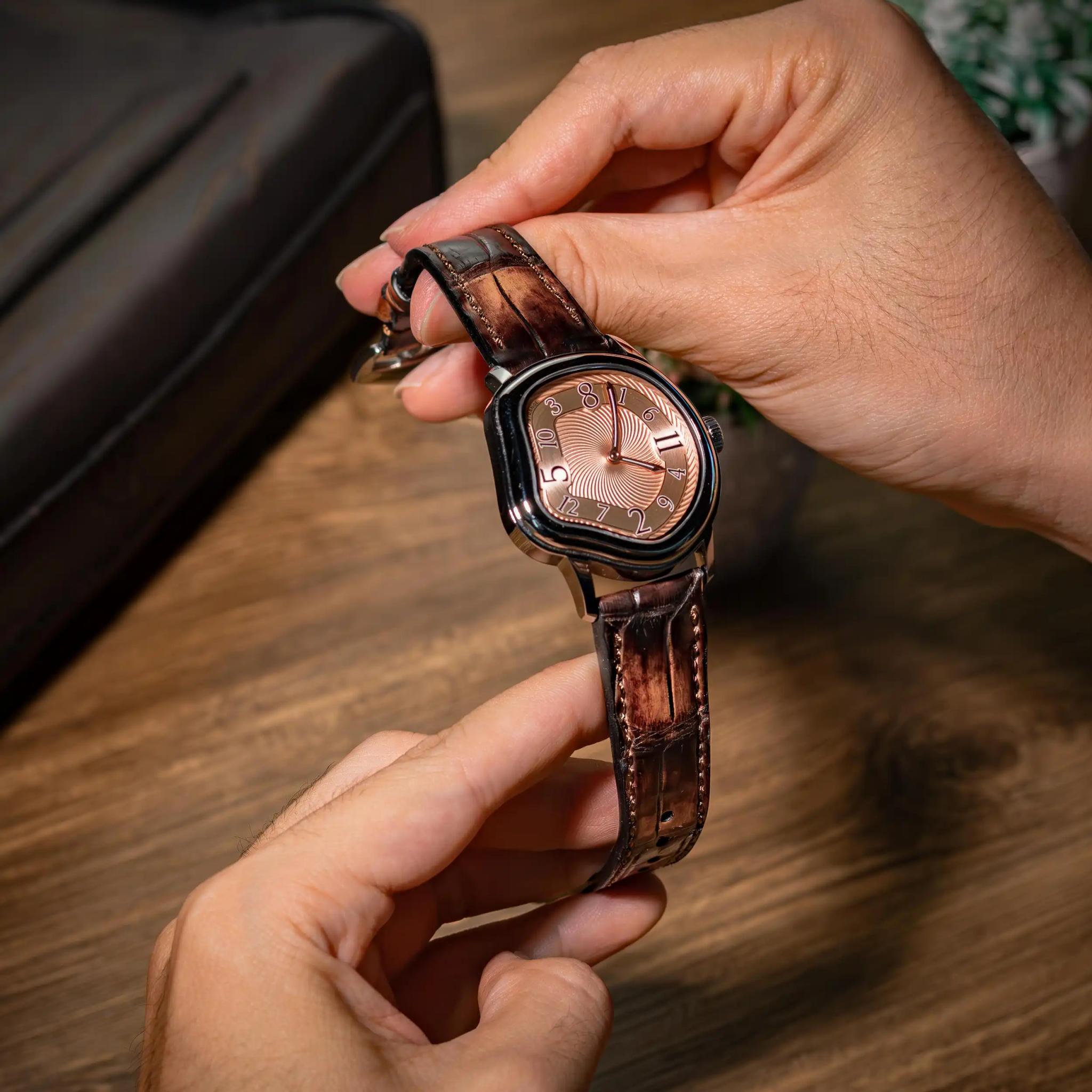 Jasper Croco – Grandeur Crocodile Strap