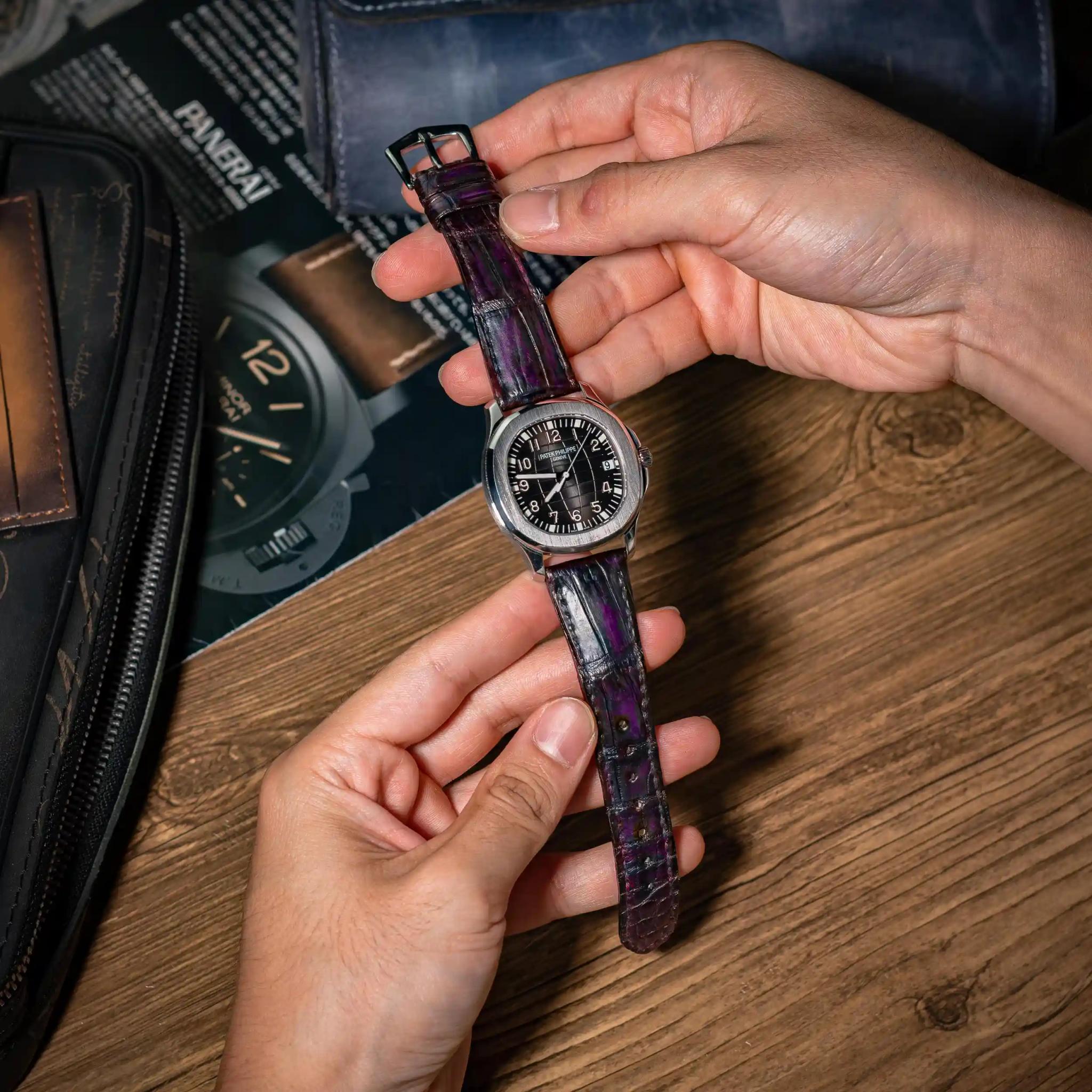 dark-amethyst-crocodile-strap-on-patek-philippe-aquanaut-made-by-Gunny-Straps
